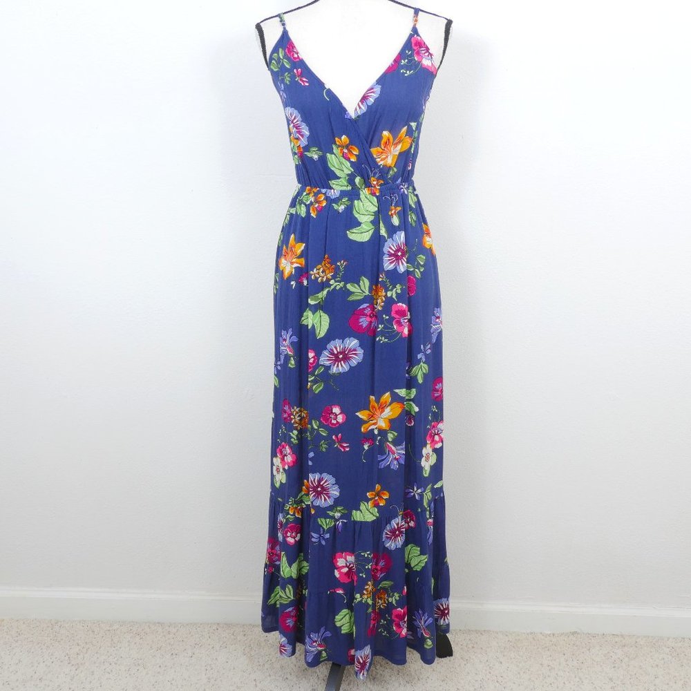 One Heart Clothing Blue Floral Strappy V Neck Size Small Sun Vacay Maxi Dress